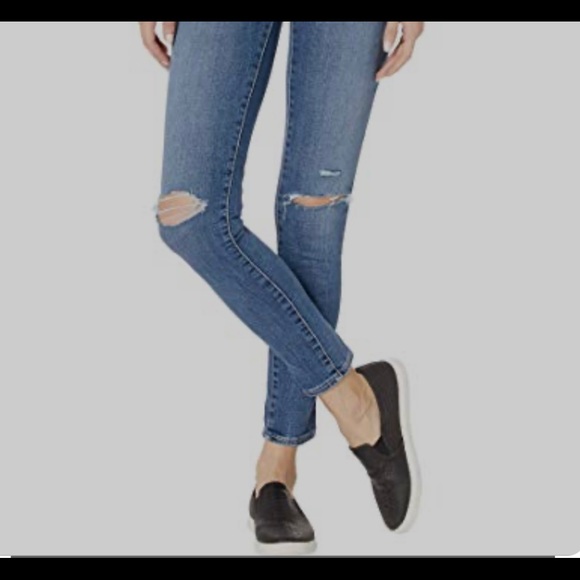 Levi’s Shaping Skinny 311 - Picture 1 of 5